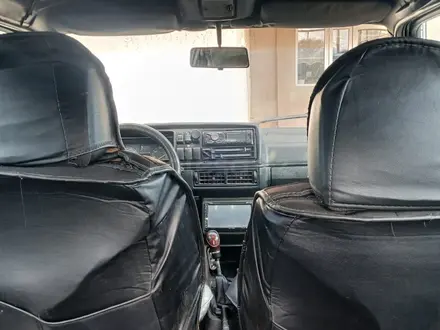 Volkswagen Golf 1992 года за 600 000 тг. в Алматы – фото 3
