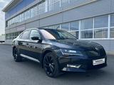 Skoda Superb 2017 года за 11 500 000 тг. в Уральск – фото 2