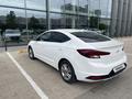 Hyundai Elantra 2020 года за 7 700 000 тг. в Актобе – фото 2