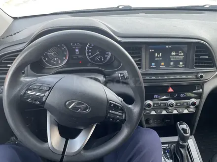 Hyundai Elantra 2020 года за 7 700 000 тг. в Актобе – фото 9