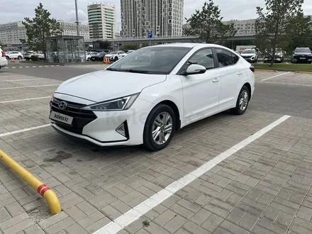 Hyundai Elantra 2020 года за 7 700 000 тг. в Актобе