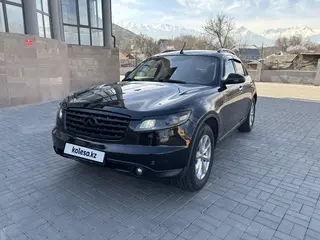 Infiniti FX35