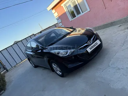 Hyundai Elantra 2014 года за 5 900 000 тг. в Атырау