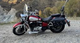 Honda  Shadow 400 2001 года за 2 000 000 тг. в Алматы