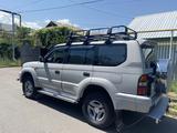 Toyota Land Cruiser Prado 2002 года за 9 500 000 тг. в Алматы – фото 2