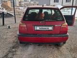 Volkswagen Golf 1994 года за 600 000 тг. в Кордай – фото 2