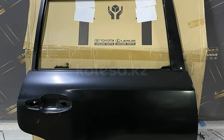 Дверь задняя правая под молдинг Land Cruiser 200 за 380 000 тг. в Шымкент