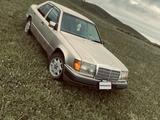 Mercedes-Benz E 230 1990 года за 1 500 000 тг. в Караганда – фото 2