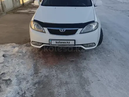 Daewoo Gentra 2014 года за 3 900 000 тг. в Рудный – фото 2