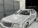 Mercedes-Benz S 320 1995 года за 3 000 000 тг. в Актау