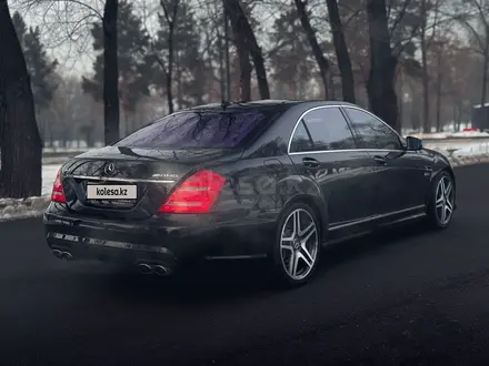 Mercedes-Benz S 63 AMG 2009 года за 15 850 000 тг. в Алматы – фото 15