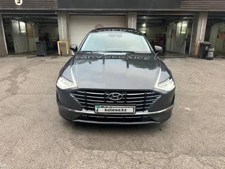 Hyundai Sonata 2022 года за 12 300 000 тг. в Алматы – фото 11