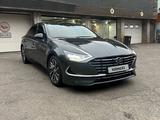 Hyundai Sonata 2022 годаүшін12 300 000 тг. в Алматы