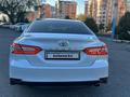 Toyota Camry 2017 года за 13 900 000 тг. в Алматы – фото 11