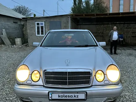 Mercedes-Benz E 280 1996 года за 4 500 000 тг. в Шымкент