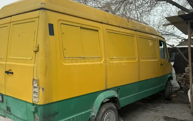 Mercedes-Benz  Sprinter 1990 годаүшін500 000 тг. в Приозерск