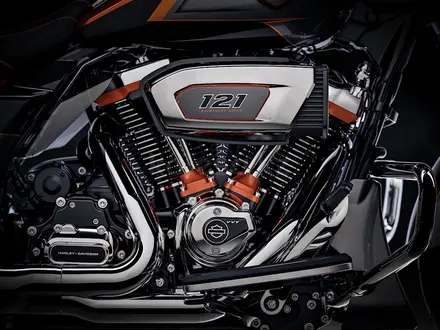 Harley-Davidson  CVO 2026 года за 38 000 000 тг. в Алматы – фото 8