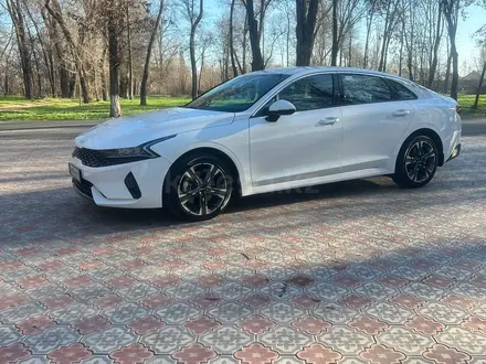 Kia K5 2023 года за 17 500 000 тг. в Тараз – фото 3