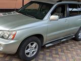 Toyota Highlander 2002 годаүшін7 200 000 тг. в Уральск – фото 2