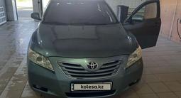 Toyota Camry 2008 года за 6 000 000 тг. в Атырау – фото 2