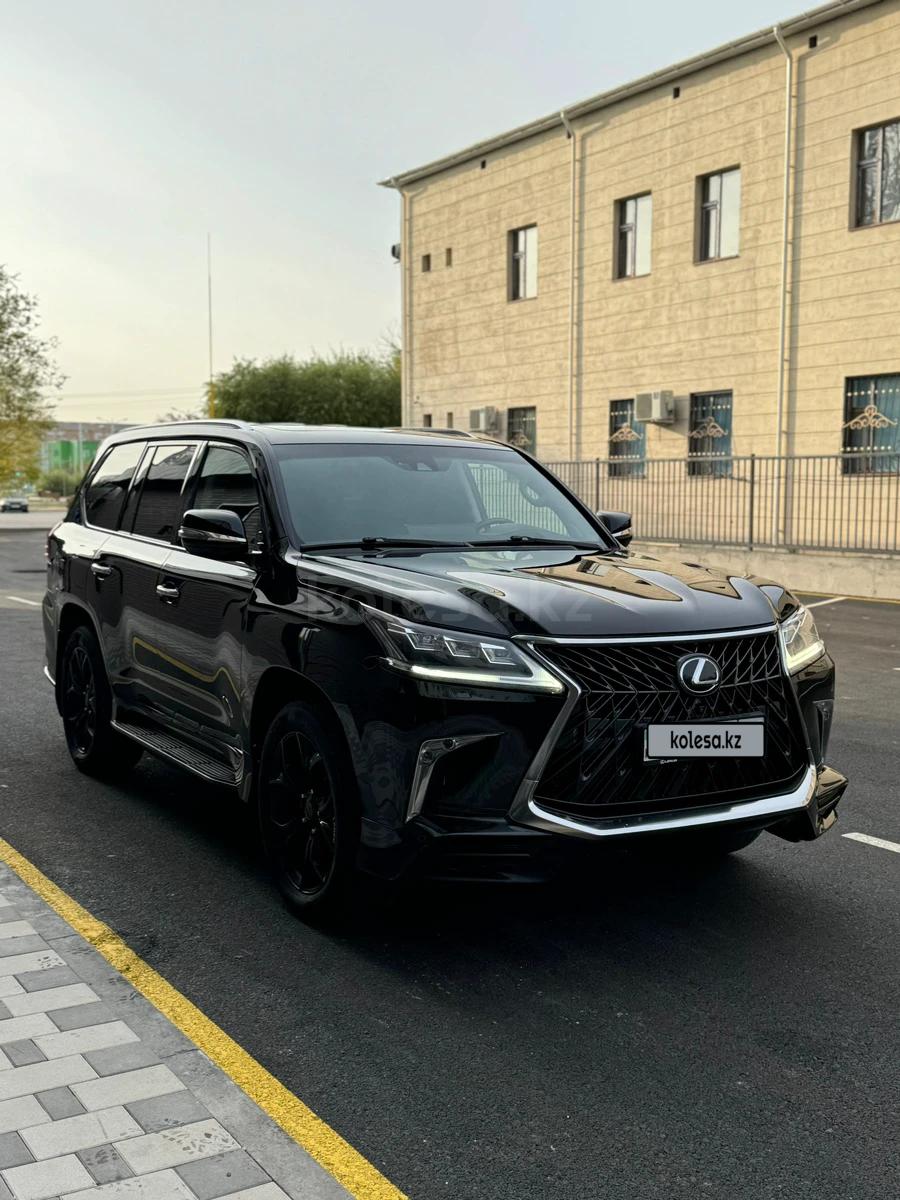 Lexus LX 570 2017 г.