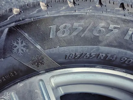 Диски кованно-литые с шинами зимние шипованные 185/65 R14 527 14*6jj ET3| 5 за 160 000 тг. в Караганда – фото 23