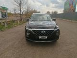 Hyundai Santa Fe 2019 года за 12 500 000 тг. в Караганда – фото 2