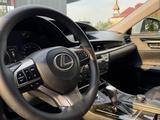 Lexus ES 200 2018 года за 11 000 000 тг. в Астана – фото 5