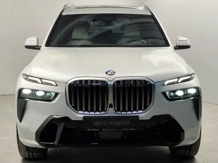 BMW X7 XDrive 40i 2022 года за 53 000 000 тг. в Алматы – фото 2