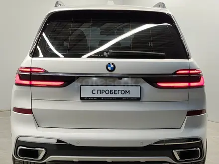 BMW X7 XDrive 40i 2022 года за 53 000 000 тг. в Алматы – фото 5