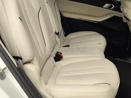 BMW X7 XDrive 40i 2022 года за 53 000 000 тг. в Алматы – фото 9