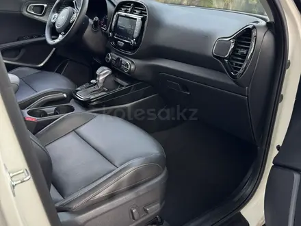 Kia Soul 2023 года за 9 850 000 тг. в Алматы – фото 27