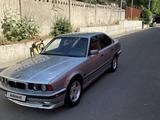 BMW 520 1994 года за 2 100 000 тг. в Алматы – фото 2