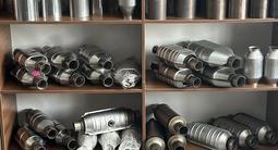 Универсальные катализаторы на автомобили за 50 000 тг. в Алматы