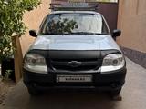 Chevrolet Niva 2013 года за 2 650 000 тг. в Шымкент