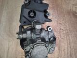 ГУР насос впускной коллектор стартер m112 m113 m272 с привозных моторов за 8 451 тг. в Алматы – фото 2