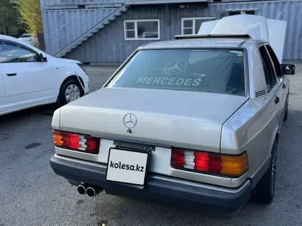 Mercedes-Benz 190 1992 года за 3 000 000 тг. в Астана – фото 10