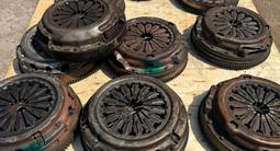 Маховик 1KZ механика мкпп демпферный корзина 1кз prado сцепление фередо за 100 тг. в Алматы