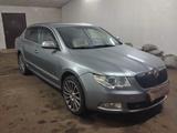 Skoda Superb 2012 года за 4 000 000 тг. в Астана – фото 2