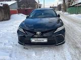 Toyota Camry 2022 годаfor16 000 000 тг. в Алматы – фото 5