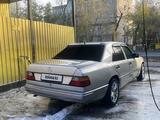 Mercedes-Benz E 230 1989 года за 880 000 тг. в Шымкент – фото 4