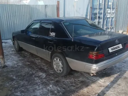 Mercedes-Benz E 230 1991 года за 900 000 тг. в Алматы – фото 5