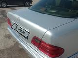 Mercedes-Benz E 280 1996 года за 2 900 000 тг. в Тараз – фото 4