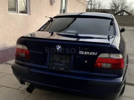 BMW 528 1998 года за 4 100 000 тг. в Тараз – фото 3