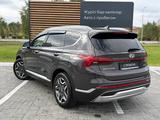 Hyundai Santa Fe 2021 года за 14 750 000 тг. в Алматы – фото 3