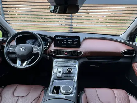 Hyundai Santa Fe 2021 года за 14 750 000 тг. в Алматы – фото 16