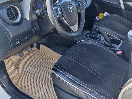 Toyota RAV4 2013 года за 8 000 000 тг. в Актобе – фото 13