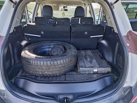 Toyota RAV4 2013 года за 8 000 000 тг. в Актобе – фото 7