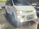 Mitsubishi Delica 2004 года за 9 800 000 тг. в Алматы – фото 2