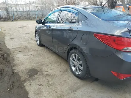 Hyundai Accent 2015 года за 5 700 000 тг. в Уральск – фото 6